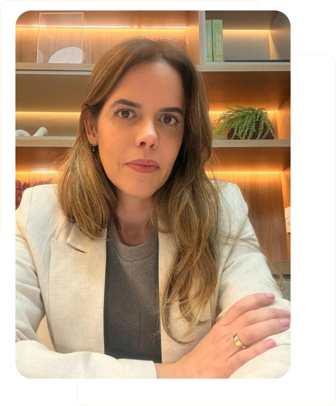 Dra. Lara Medeiros